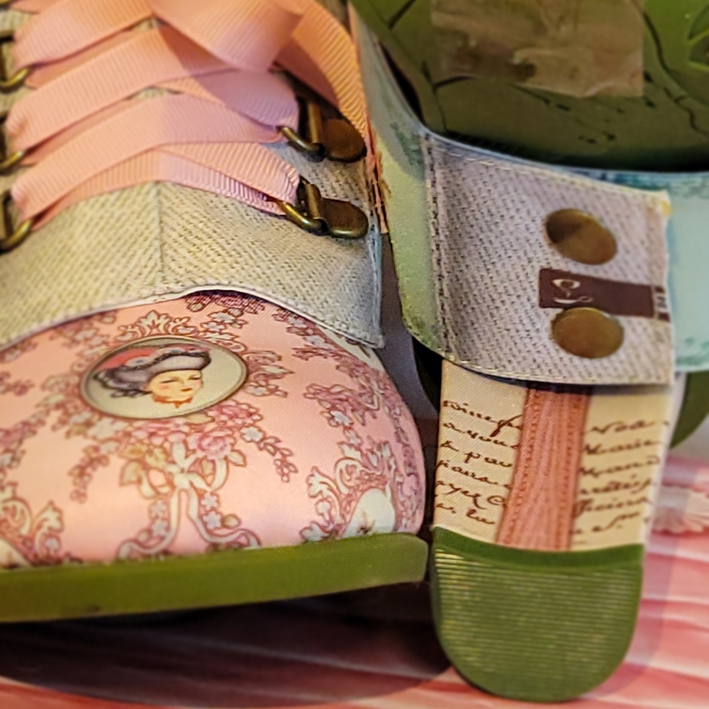 Chocolatica's By Hot Chocolate MARIE ANTOINETTE High Heels w Bootie Covering - Picture 10 of 16
